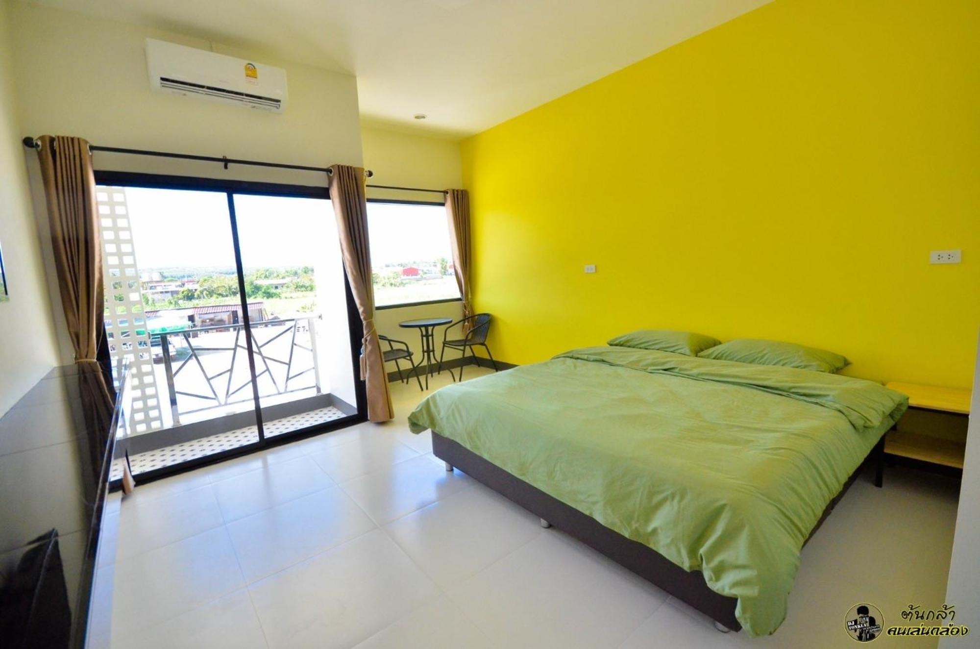 แอ่ว-ดีld Hotel&Residences Ngao Exterior foto